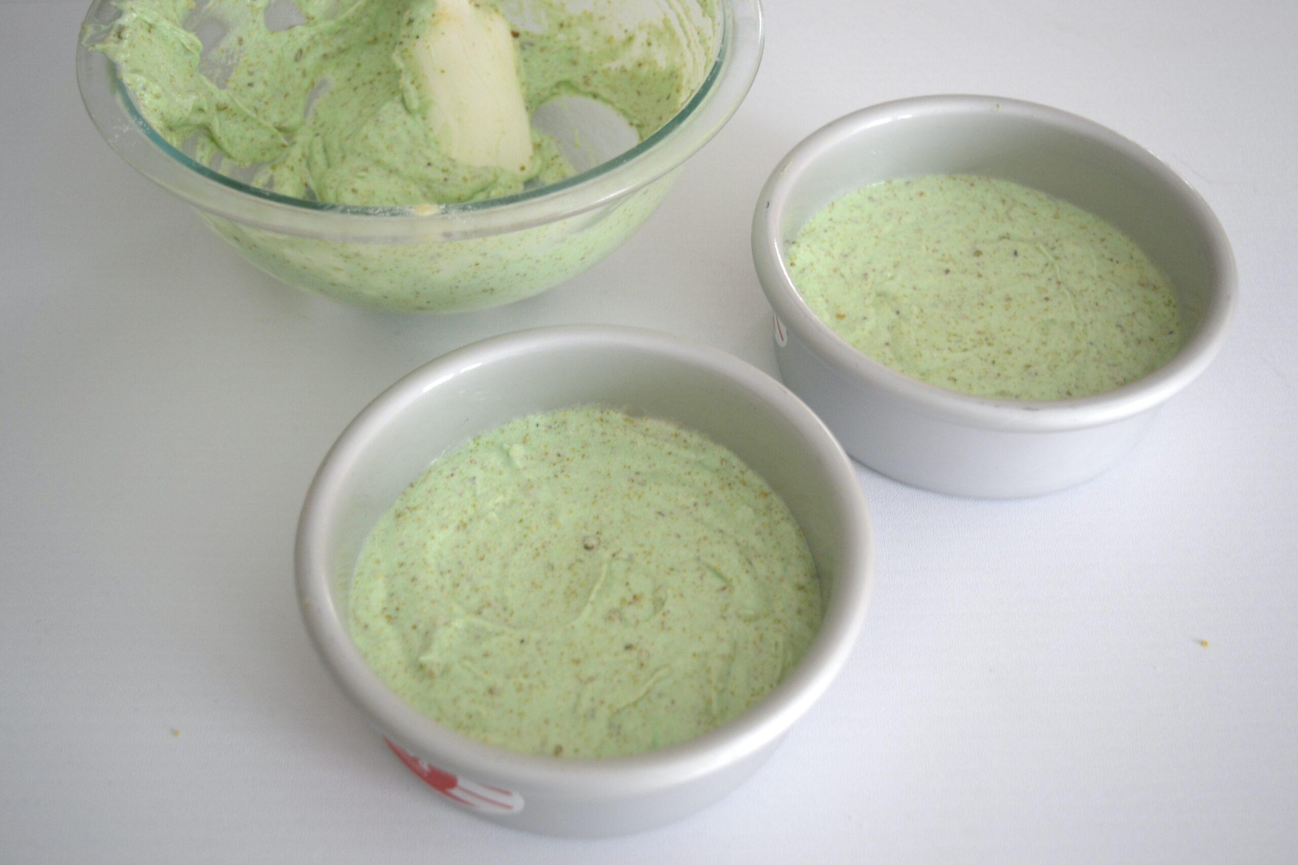 Pistachio cake directions filling cake pans ingredients pistachio cake lizbushong.com