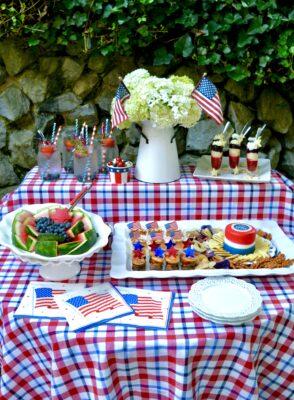How to make 4th of July Charcuterie Snack Board lizbushong.com
